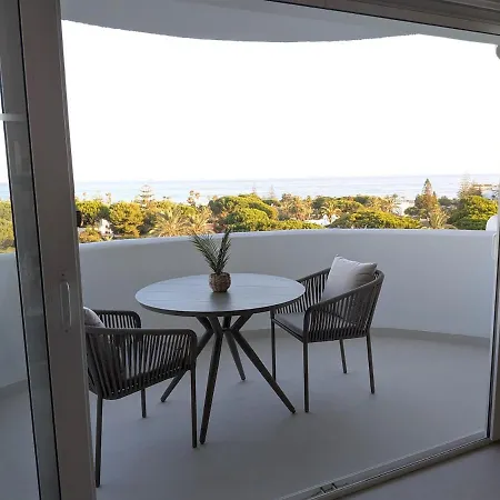 Boutique With Sea Views In Appartamento *