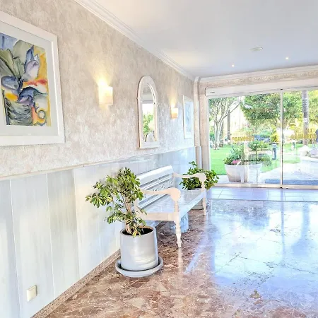Appartamento Boutique With Sea Views In Marbella